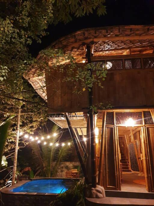Eco Bamboo Island Bali - Bamboo House #4 Villa Selat Екстериор снимка